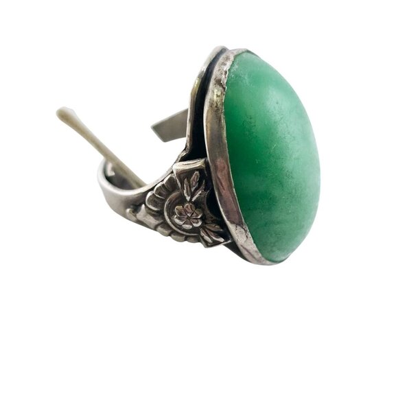 Vintage Decorative Silvertone Glass or Tourmaline Fancy Shank Ring 6.5 (A7077) - Picture 2 of 6